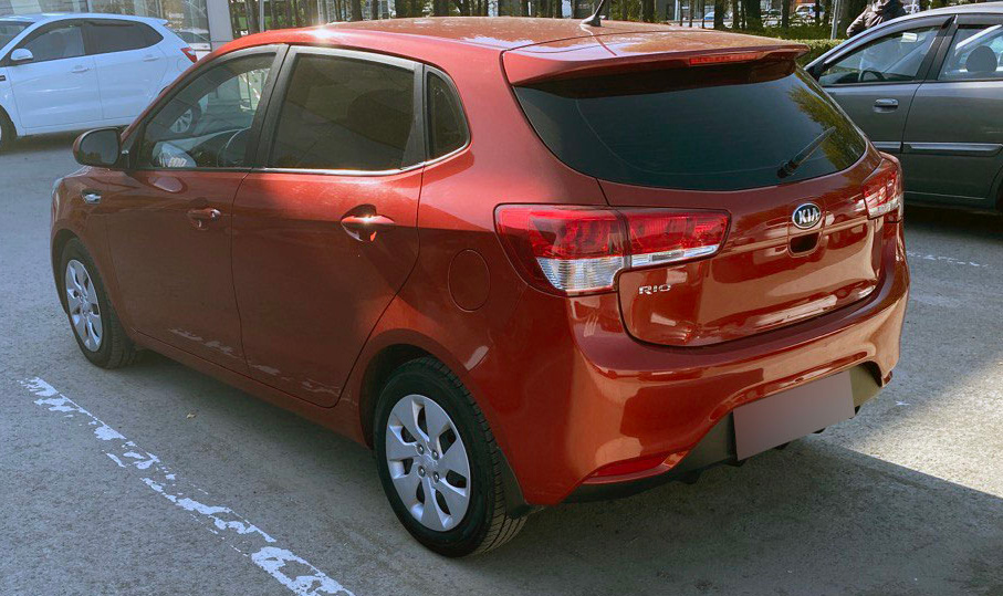 Прокат автомобиля Kia Rio в городе Ростов-на-Дону Прокат автомобиля Kia Rio в городе Ростов-на-Дону